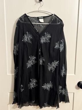 Tall Girl Tunic Blouse XL Black Sheer Embroidered Floral Long Sleeve Boho Lagen
